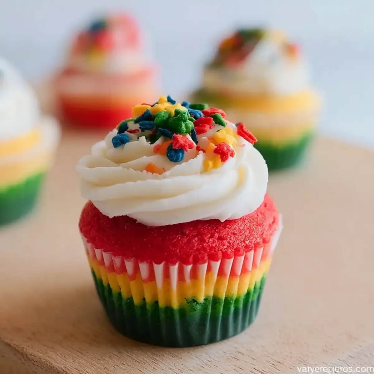 Regenbogen Cupcakes