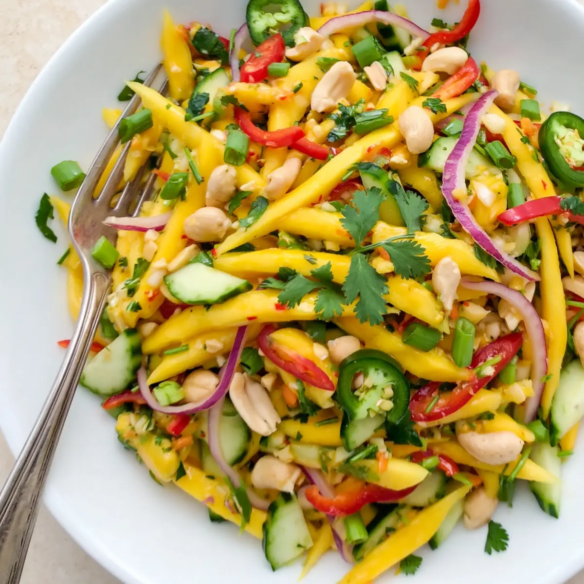 Scharfer Thai Mangosalat